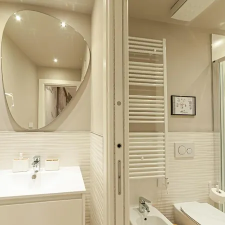 Eleonore Elegant 4* Cagliari