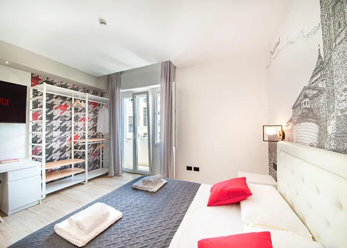 Eleonore Elegant Πανσιόν