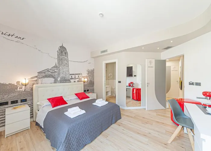 Πανσιόν Eleonore Elegant 4*