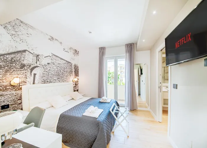 Eleonore Elegant Πανσιόν